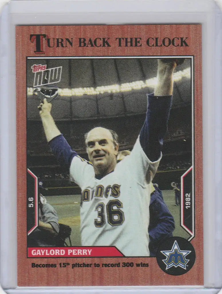 Baseball card of Gaylord Perry celebrating in Padres uniform, Topps Turn Back the Clock Cherry Parallel