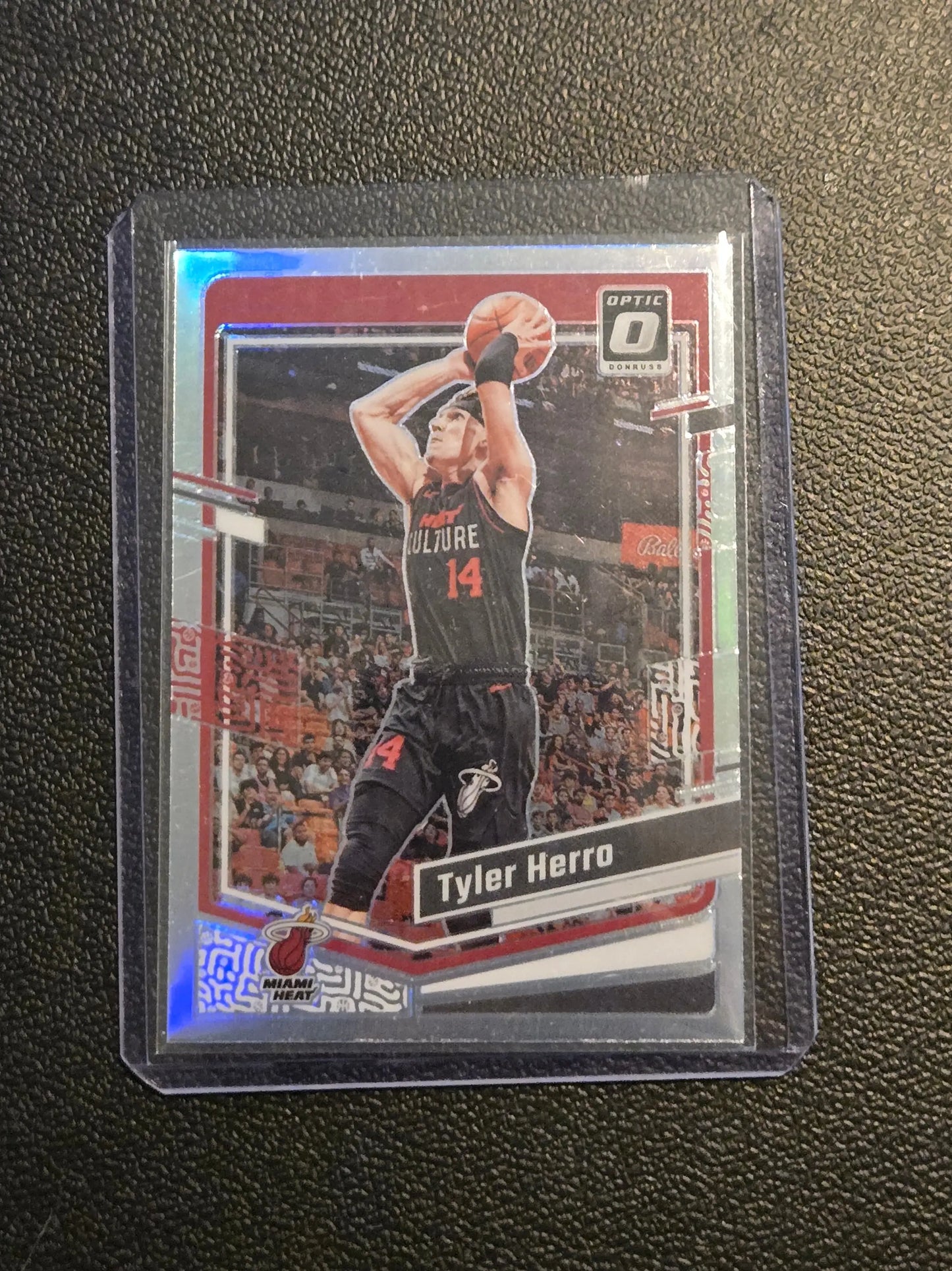 2023-24 Donruss Optic #180 Tyler Herro Holo - Basketball Card Single