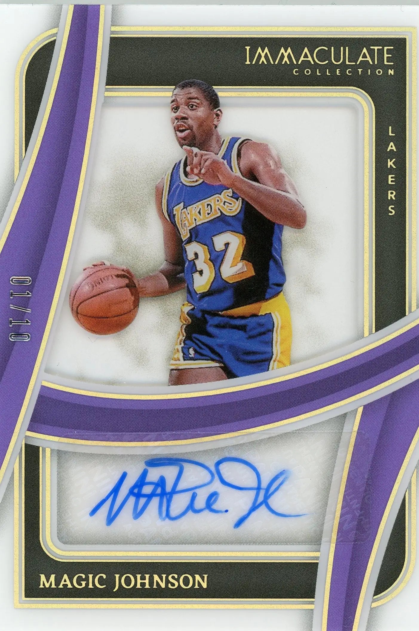 2023-24 Immaculate Magic Johnson #SBS-MGJ Shadowbox Gold Auto 01/10 HOF - Basketball Card Single