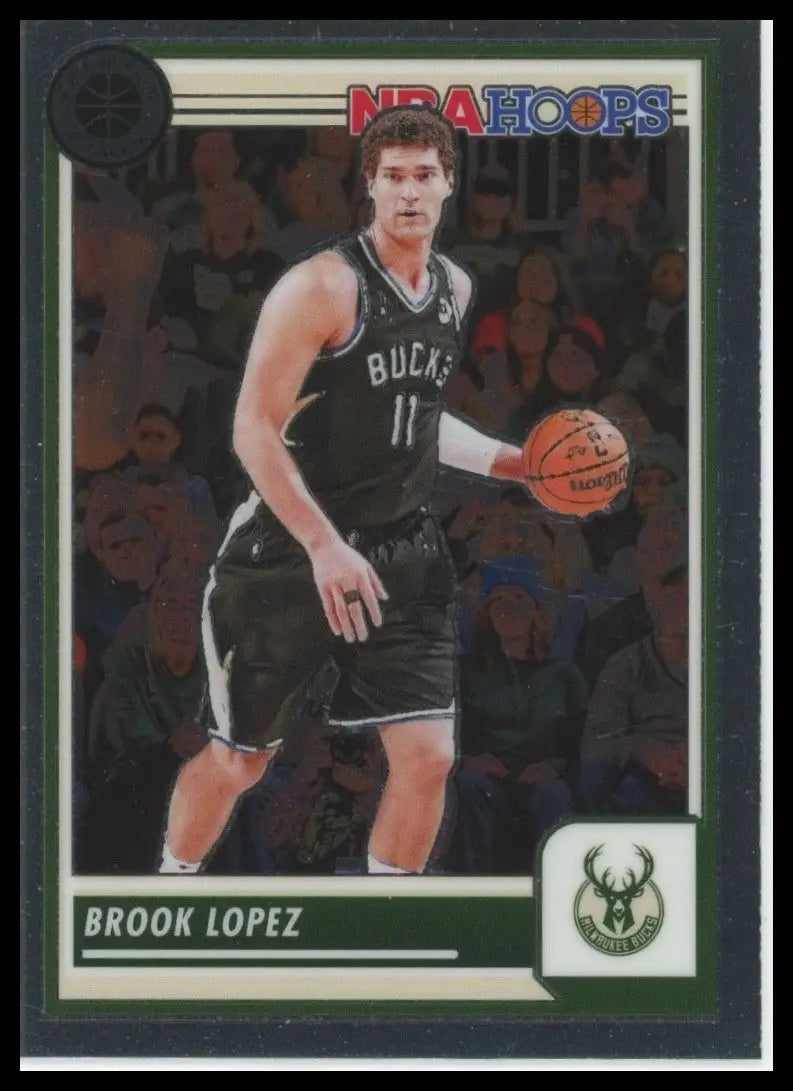 2023-24 Panini Nba Hoops Premium Stock Brook Lopez #4 Milwaukee Bucks Basketball - Basketball Card Single