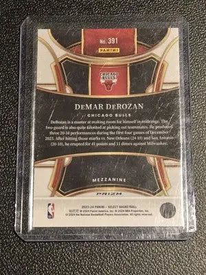 2023-24 Panini Select #391 DeMar DeRozan Blue Cracked Ice Prizms - Basketball Card Single