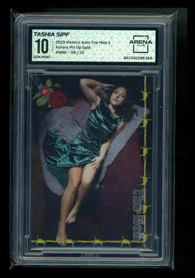 2023 Historic Auto The Mob & Auzria Pin Up Gold Tashia Sipf 8/10 #NN10 AC 10 - Other