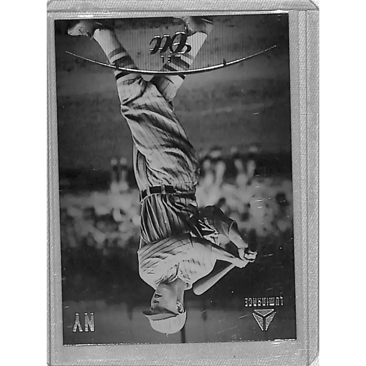 2023 Panini Chronicles Luminance #3 Mel Ott NM-MT New York Giants - Baseball Card Single
