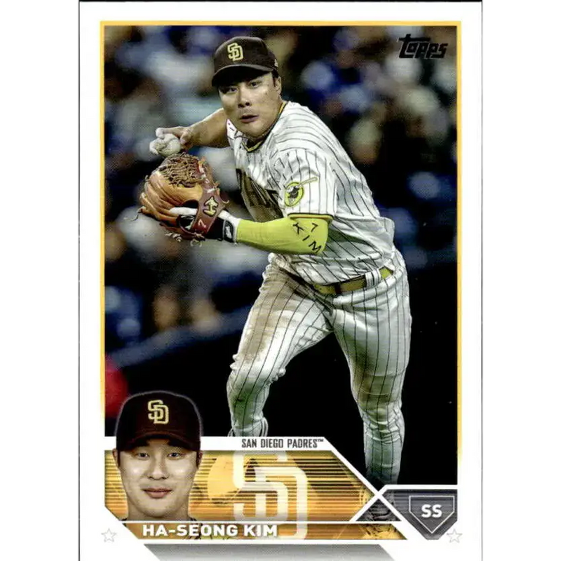 2023 Topps #57 Ha-Seong Kim NM-MT San Diego Padres Baseball Card - Baseball Card Single