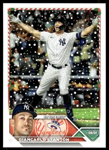 Original gloss 2023 Topps Holiday H25 Giancarlo Stanton Yankees baseball card