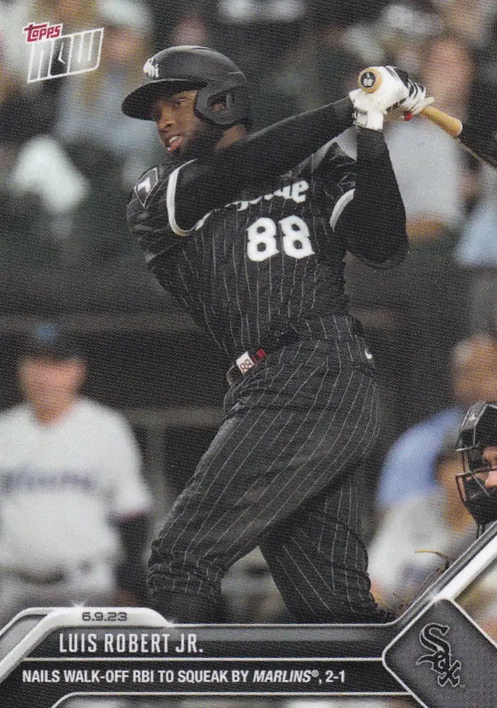 2023 TOPPS NOW #417 LUIS ROBERT JR- CHICAGO WHITE SOX - Baseball Card Single