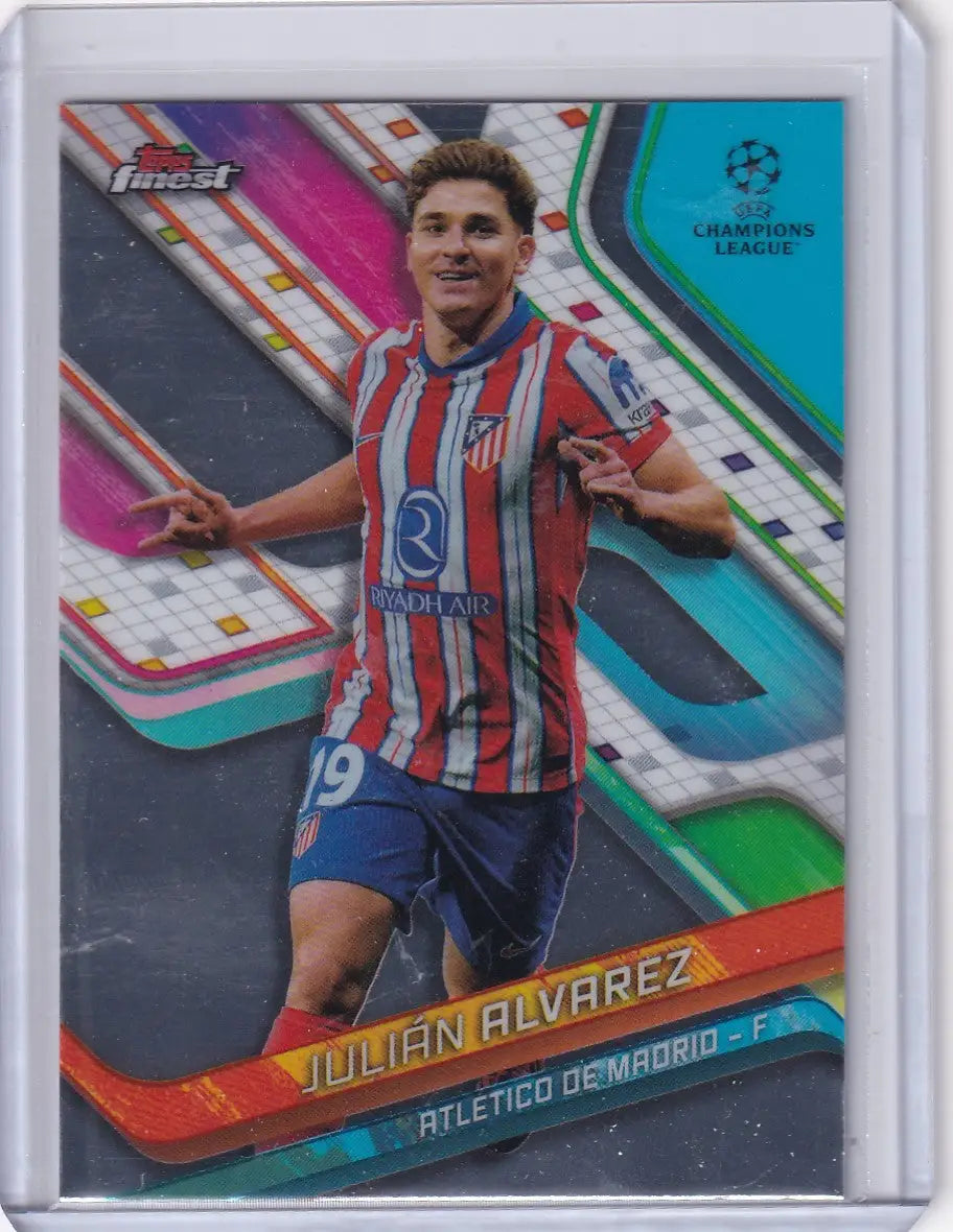 Soccer trading card of Julián Alvarez 2024-25 Finest #91 Atletico de Madrid