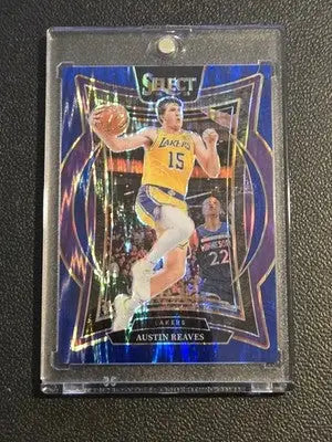 2024-25 Panini Select #40 Austin Reaves Blue Flash Prizm #/99 - Basketball Card Single