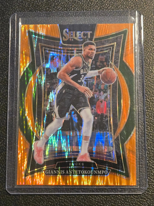2024-25 Panini Select #43 Giannis Antetokounmpo Orange Flash Prizm - Basketball Card Single