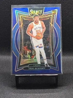 2024-25 Panini Select -Ariel Hukporti Blue Prizm #93 Knicks - Basketball Card Single