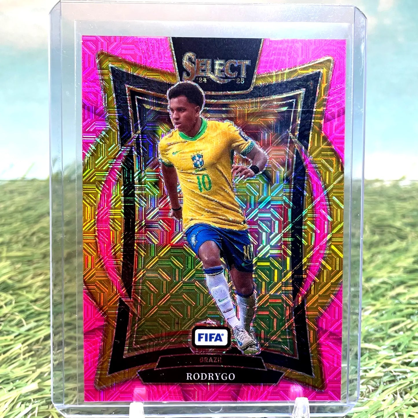 2024-25 Panini Select FIFA Rodrygo Terrace Pink Mojo /299 Brazil - Soccer Card Single