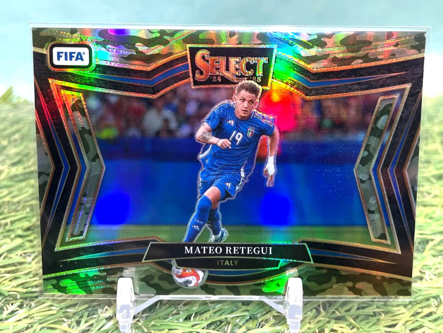 2024-25 Select FIFA Mateo Retegui Field level Camo #/135 Italy - Soccer Card Single