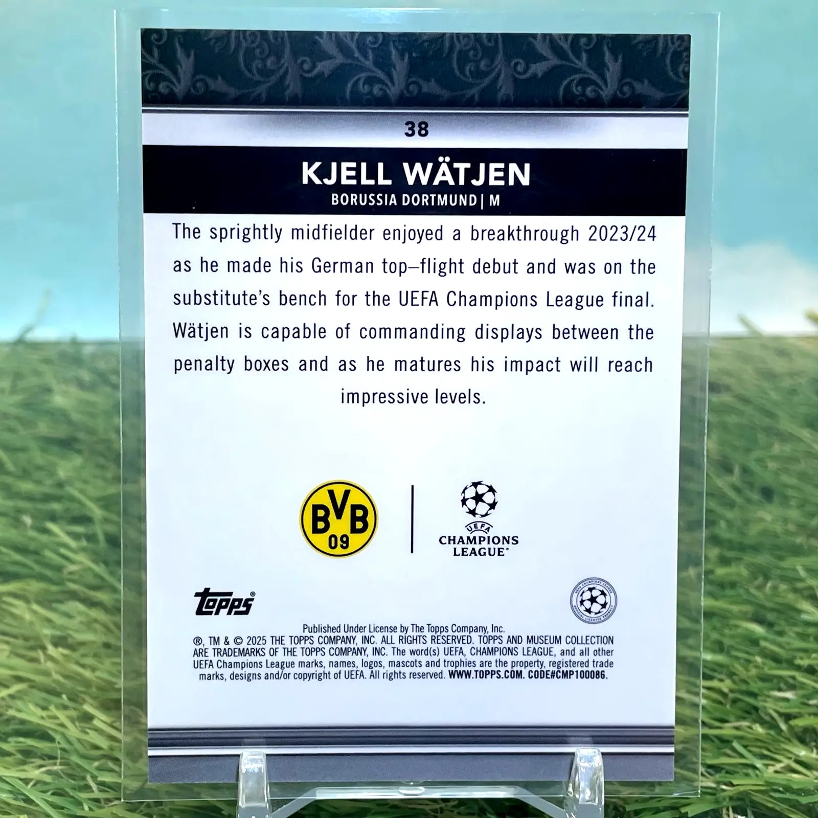 2024-25 Topps Museum Collection UEFA KJELL WATJEN Base BVB #38 - Soccer Card Single
