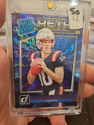 2024 Panini Donruss - Rated Rookie Retro Drake Maye #16 (RC)