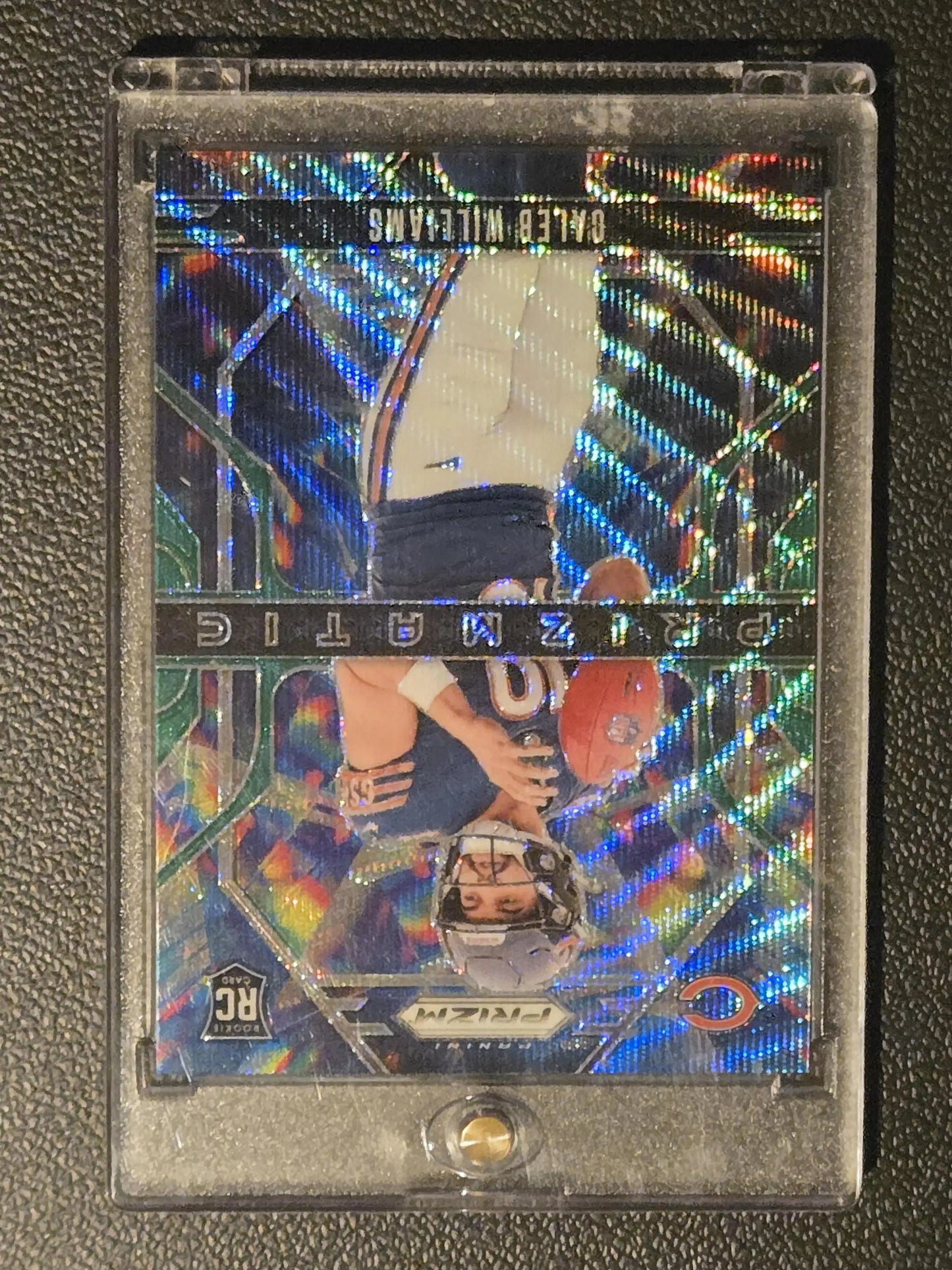 2024 Panini Prizm #1 Caleb Williams Prizmatic Wave Green Prizm - Football Card Single