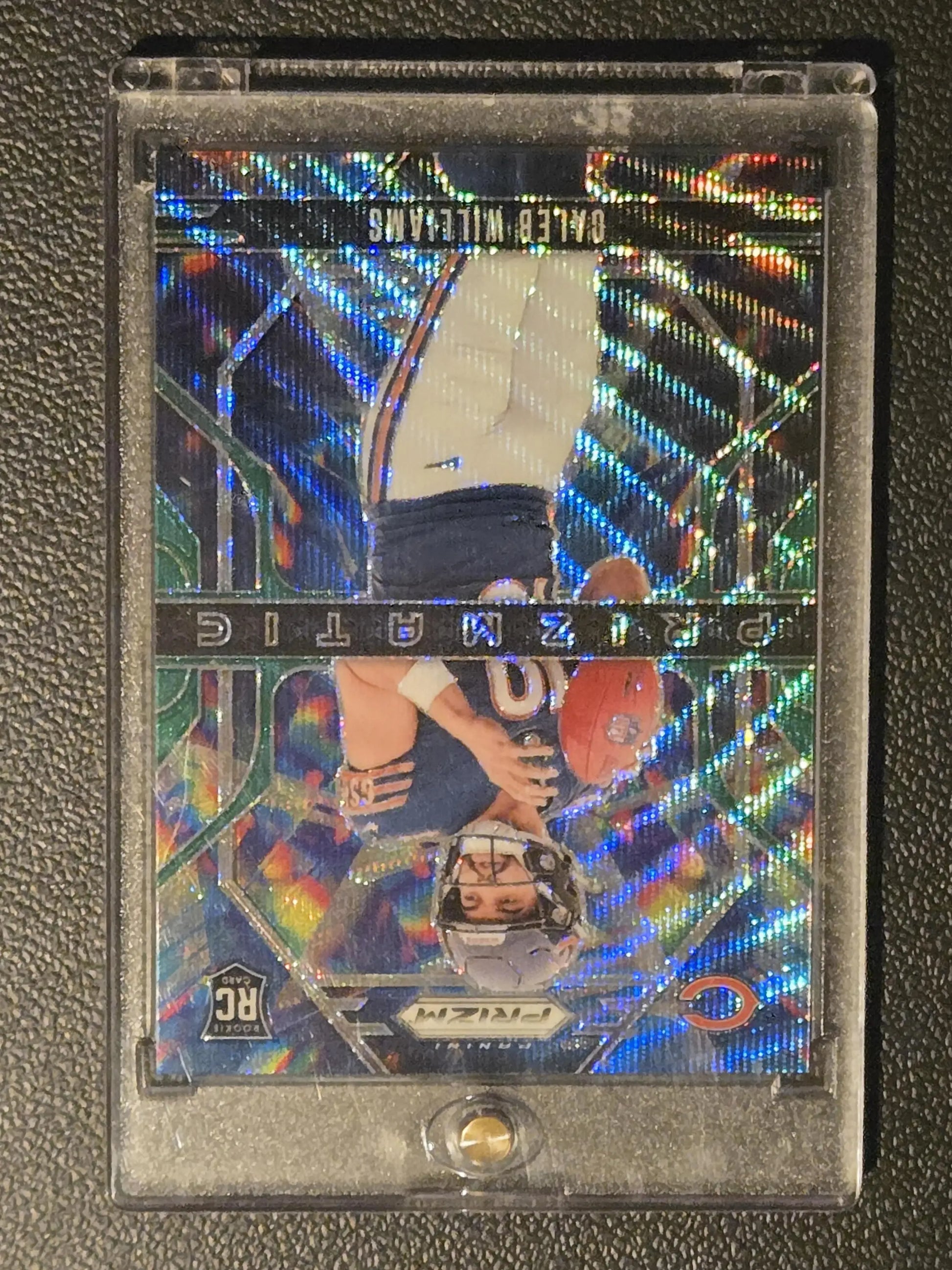 2024 Panini Prizm #1 Caleb Williams Prizmatic Wave Green Prizm - Football Card Single