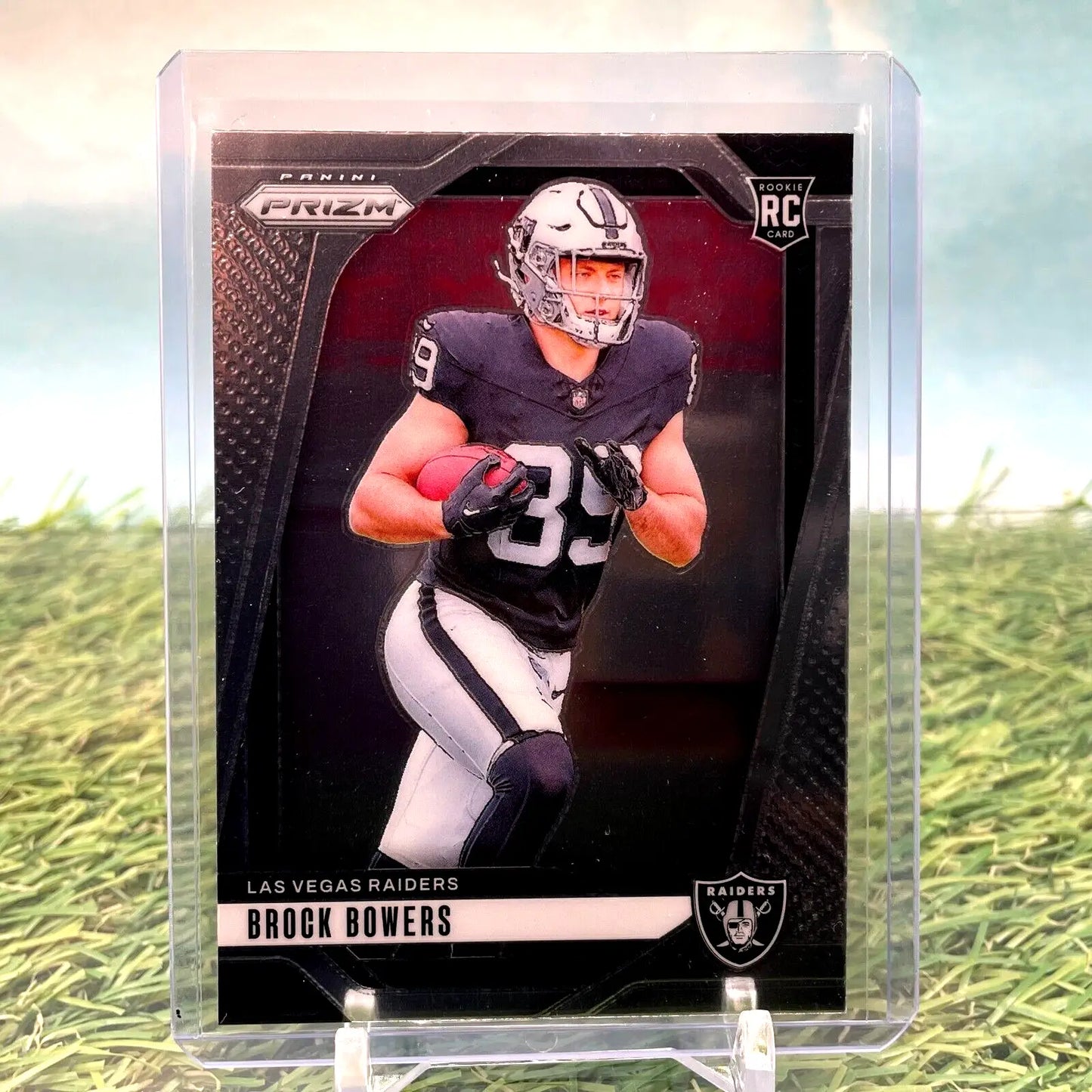 2024 Panini Prizm Football Brock Bowers (RC) No. 315 Las Vegas Raiders Rookie - Football Card Single