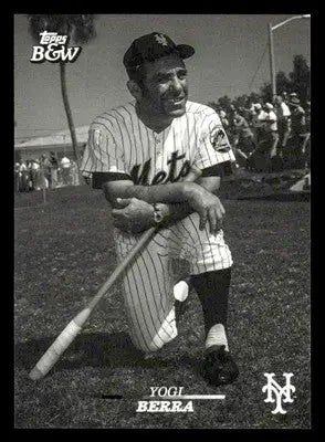 2024 Topps Black & White #101 Yogi Berra