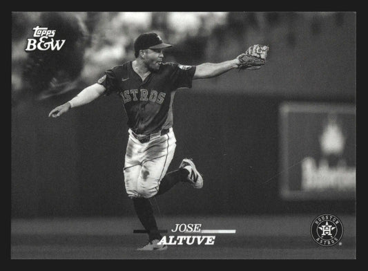 2024 Topps Black & White #40 Jose Altuve Houston Astros - Baseball Card Single