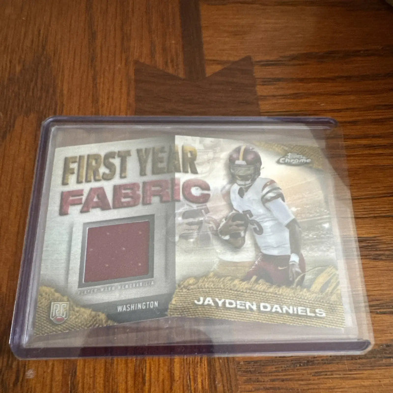 2024 Topps Chrome Jayden Daniels First Year Fabric Player Worn Relic RC - Football Card Single