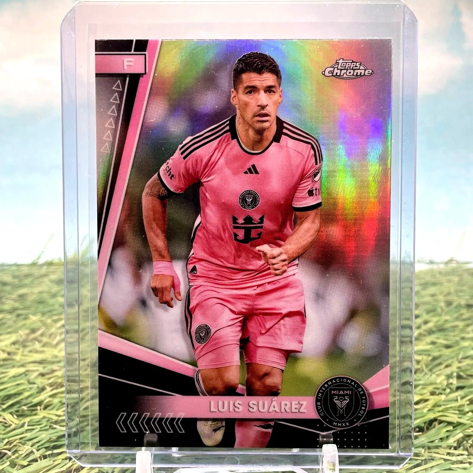Luis Suarez 2024 Topps Chrome MLS Inter Miami CF Silver Refractor soccer card