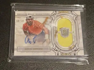 2024 Topps Royalty Collection Giulio Zeppieri Regalia Relic Signatures Gold #/10 - Baseball Card Single