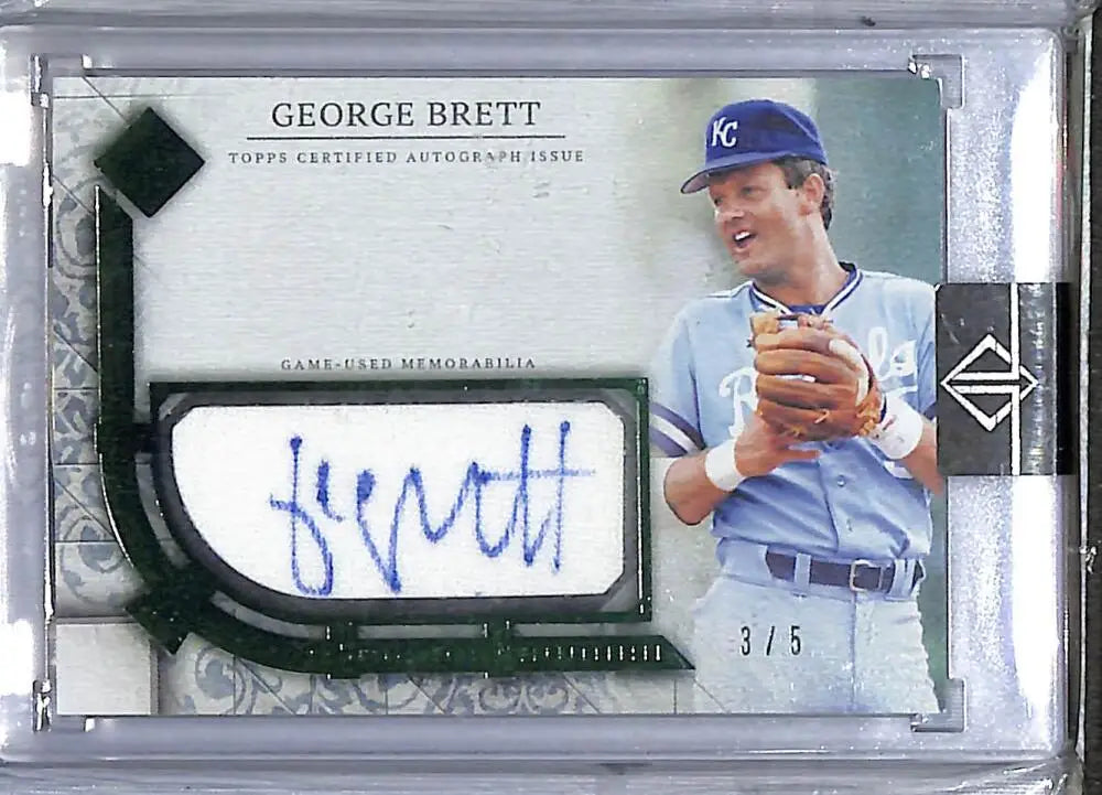 2024 Topps Transcendent Collection Green #TCAR-GB2 George Brett EX Excellent MEM Auto 3/5 Kansas City Royals - Baseball