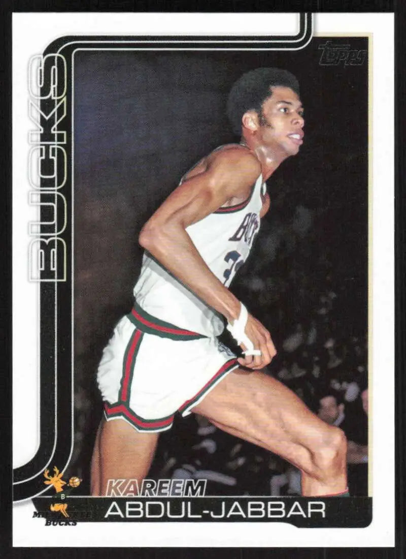 2025-26 Topps #259 Kareem Abdul-Jabbar NM-MT Milwaukee Bucks Basketball Card - Basketball Card Single