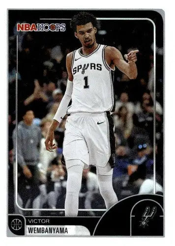 2025-26 Topps NBA Hoops #30 Victor Wembanyama NM Near Mint Spurs ID:83165