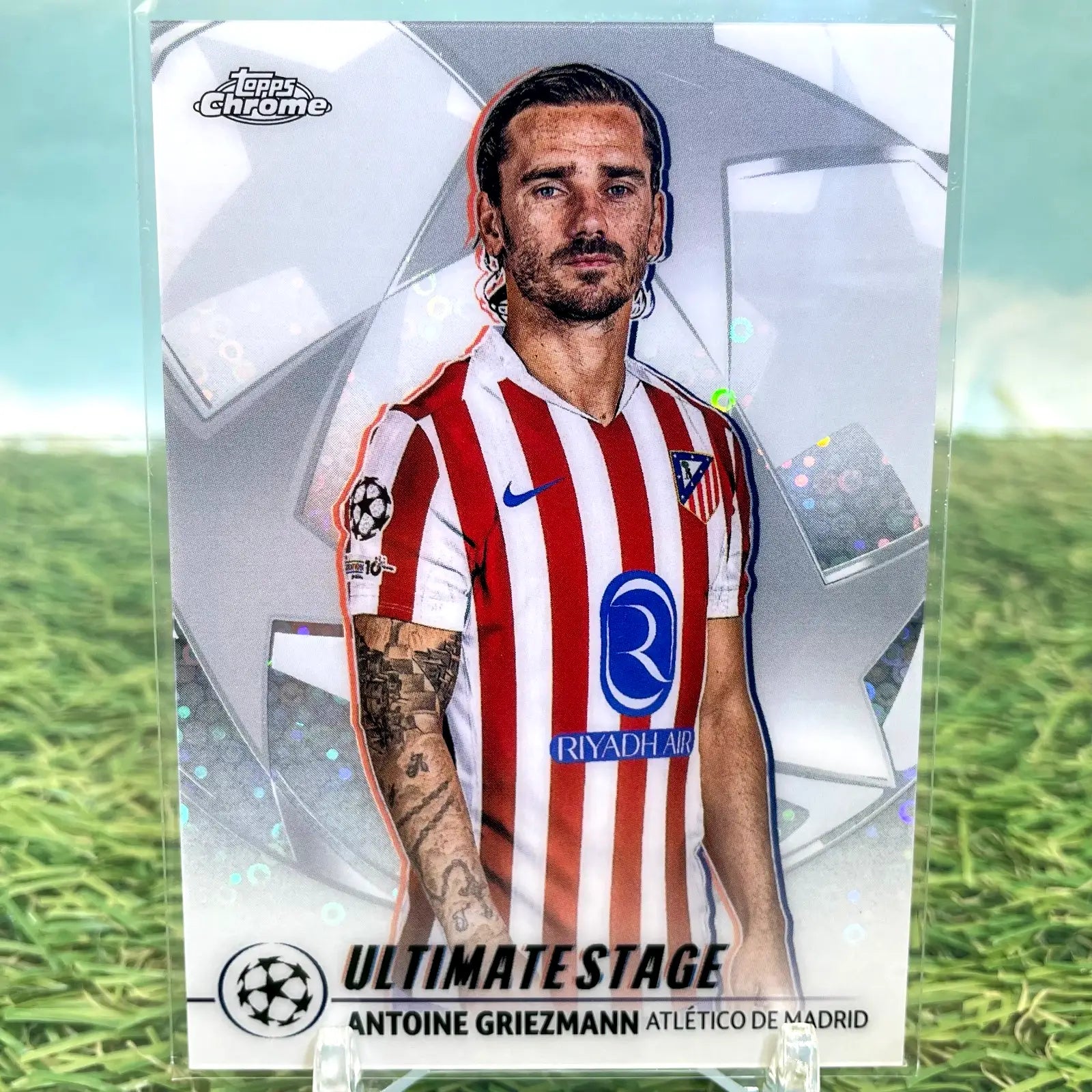 2025-26 Topps UEFA Club Competitions Ultimate Stage Chrome Antoine Griezmann - Soccer Card Single
