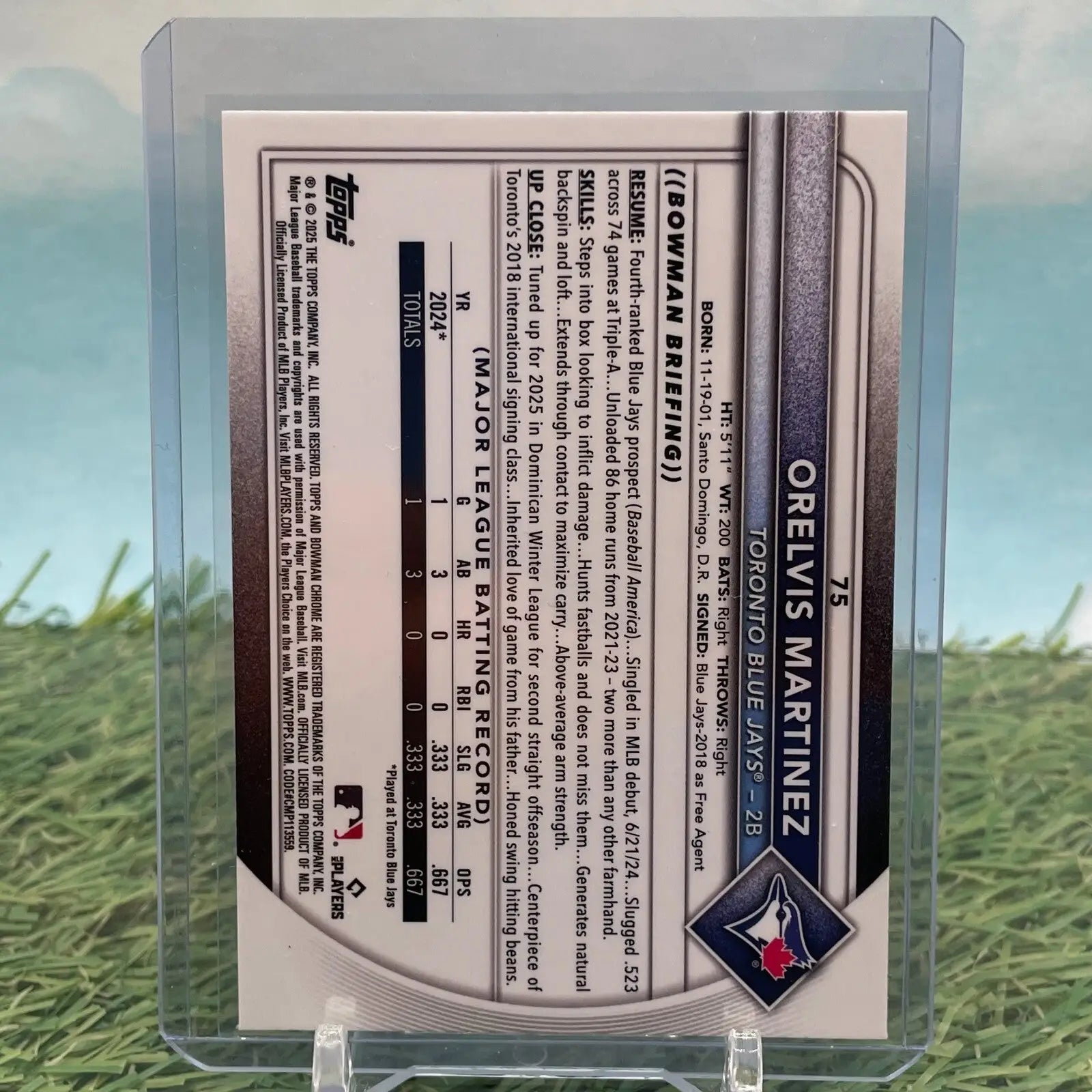 2025 Bowman Chrome Orelvis Martinez Red Rookie Refractor #75 Toronto Blue Jays - Baseball Card Single
