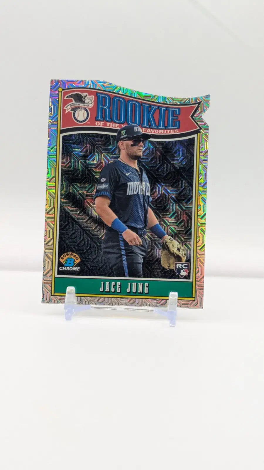 Baseball trading card of Jace Jung Rookie with Mojo Refractor from 2025 Bowman