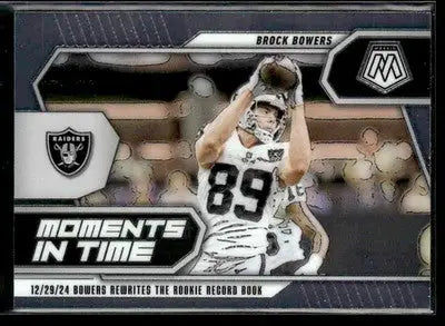 2025 Panini Mosaic #17 Brock Bowers Moments In Time - Football Card Single