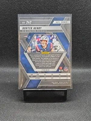 2025 Panini Mosaic - Hunter Henry #262 Purple Reactive - International Games - Football Card Single