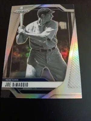 2025 Panini Prizm #180 Joe DiMaggio. New York Yankees. NRMT+ - Baseball Card Single