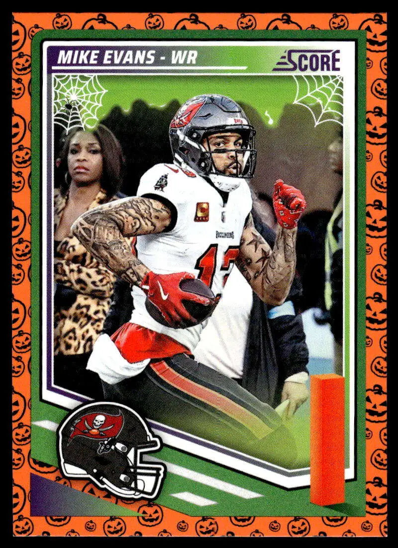 2025 Score Trick or Treat Pumpkin #285 Mike Evans NM-MT Buccaneers ID:80144 - Football Card Single