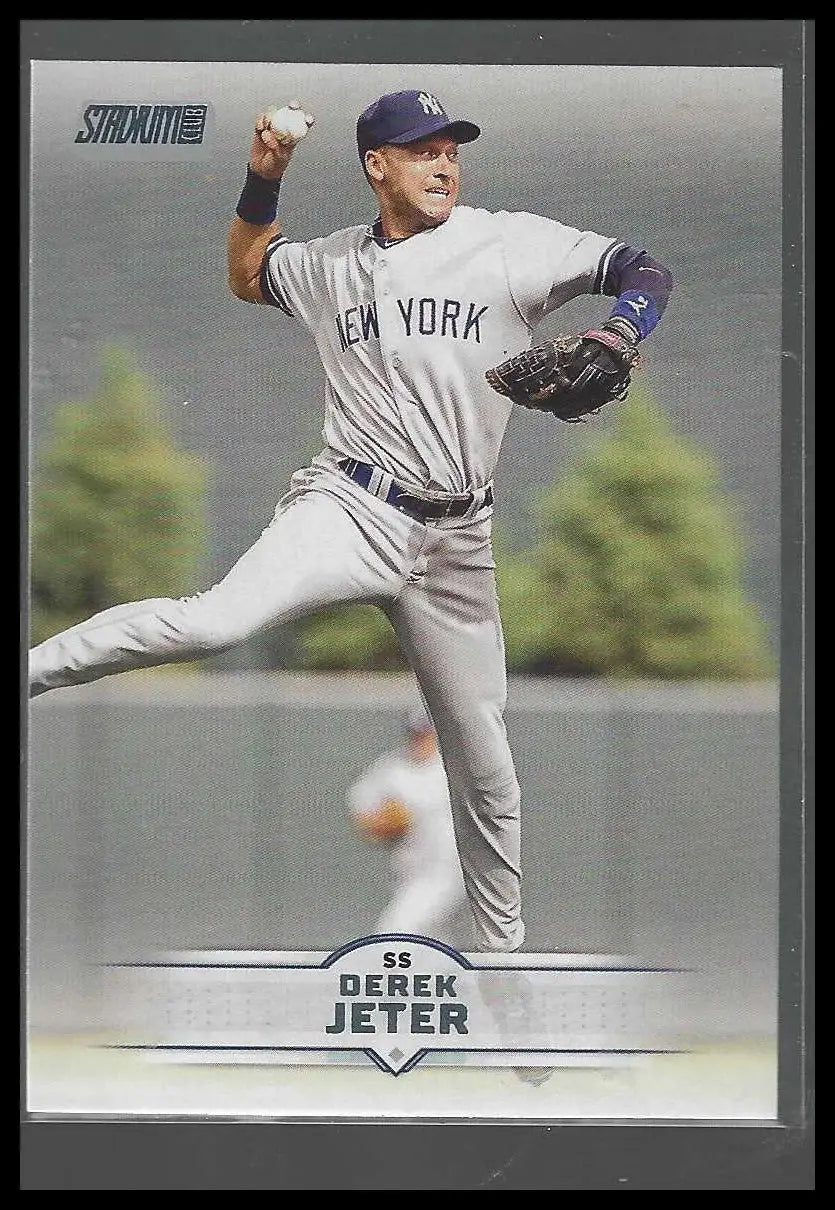2025 Stadium Club #187 Roki Sasaki Rookie - Baseball Card Single