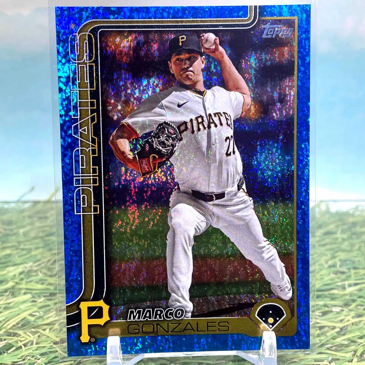 2025 Topps #113 Marco Gonzales Blue Holo Foil #/150 - Baseball Card Single