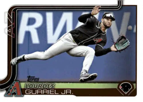 Original gloss baseball card of Lourdes Gurriel NM-MT Diamondbacks from 2025 Topps