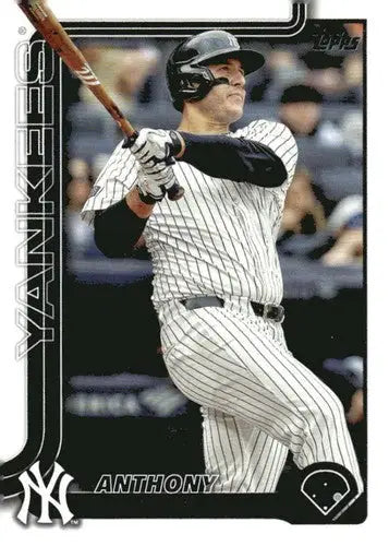 Baseball trading card featuring Anthony Rizzo with original gloss, NM-MT condition