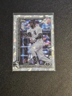 2025 Topps #189 Luis Robert Jr. Diamante Foil - Baseball Card Single