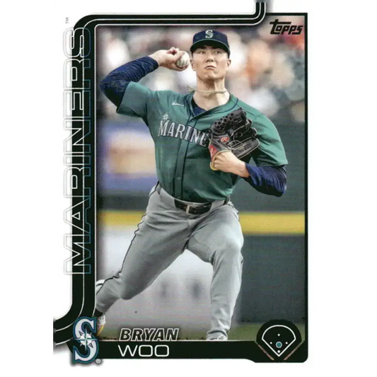 2025 Topps #327 Bryan Woo NM-MT Seattle Mariners Baseball Card - Baseball Card Single