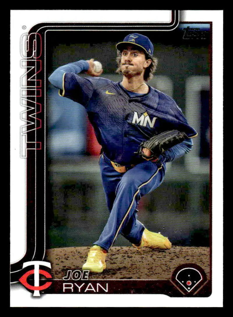2025 Topps #40 Joe Ryan - Baseball Card Single
