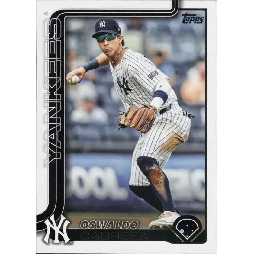 2025 Topps #528 Oswaldo Cabrera NM-MT New York Yankees Baseball Card - Baseball Card Single