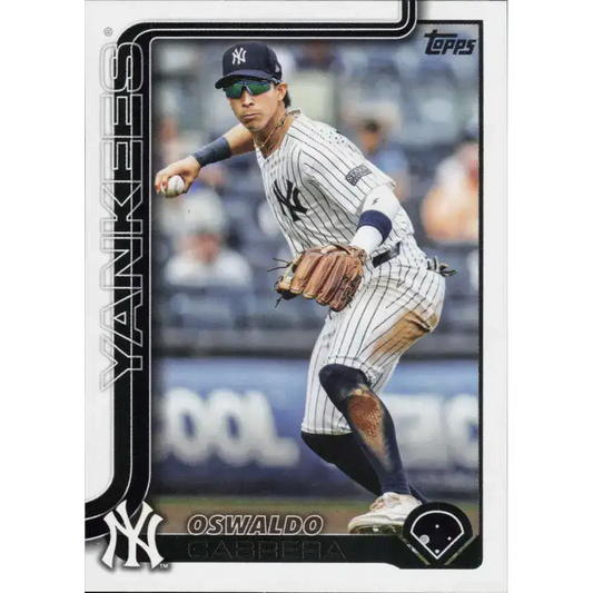 2025 Topps #528 Oswaldo Cabrera NM-MT New York Yankees Baseball Card - Baseball Card Single