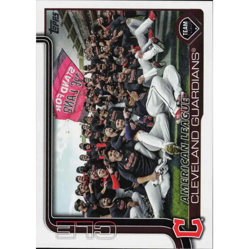 2025 Topps #612 Cleveland Guardians NM-MT Cleveland Guardians Baseball Card - Baseball Card Single