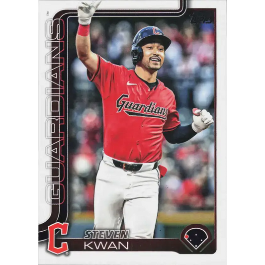 2025 Topps #682 Steven Kwan NM-MT Cleveland Guardians Baseball Card