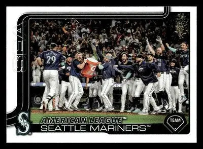 2025 Topps #96 Seattle Mariners - Baseball Card Single