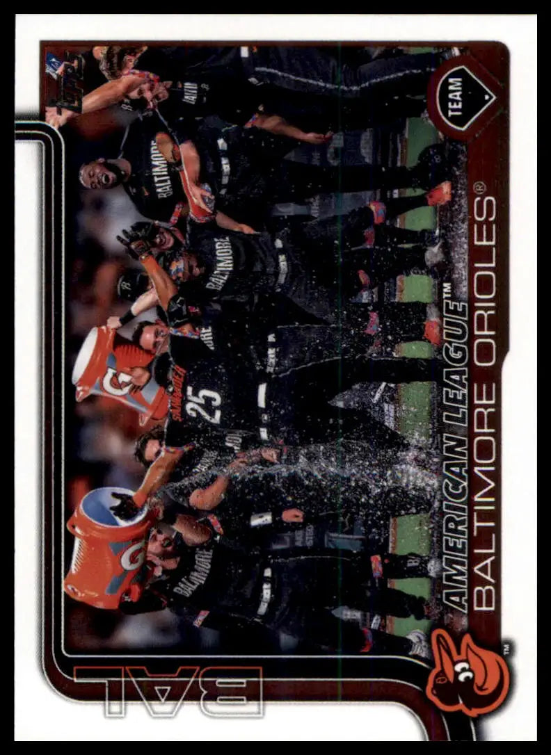 2025 Topps Baltimore Orioles 170 Baltimore Orioles NM - Baseball Card Single