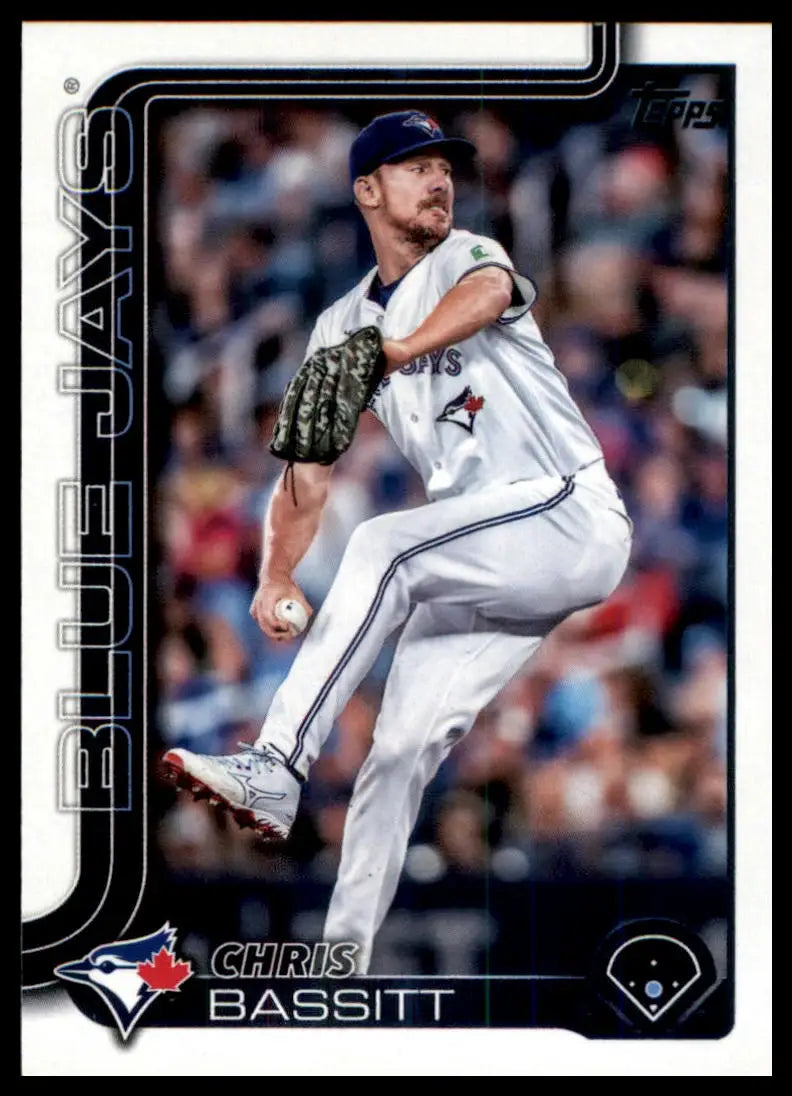 2025 Topps Chris Bassitt 267 Toronto Blue Jays NM - Baseball Card Single